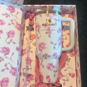 Love Shack Fancy Stanley, 40oz, limited edition, sold out everywhere.